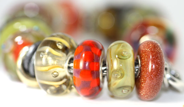 trollbeads-gallery-red-purp.jpg